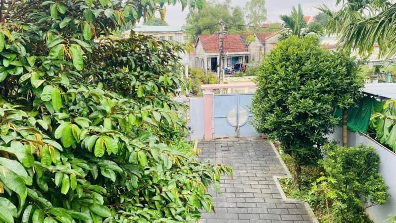 Nhà 2 tầng 450m² mặt tiền 10m Trần Thủ Độ, Hội An — gần chợ, gần trường học, tiềm năng kinh doanh, ô tô đỗ cửa