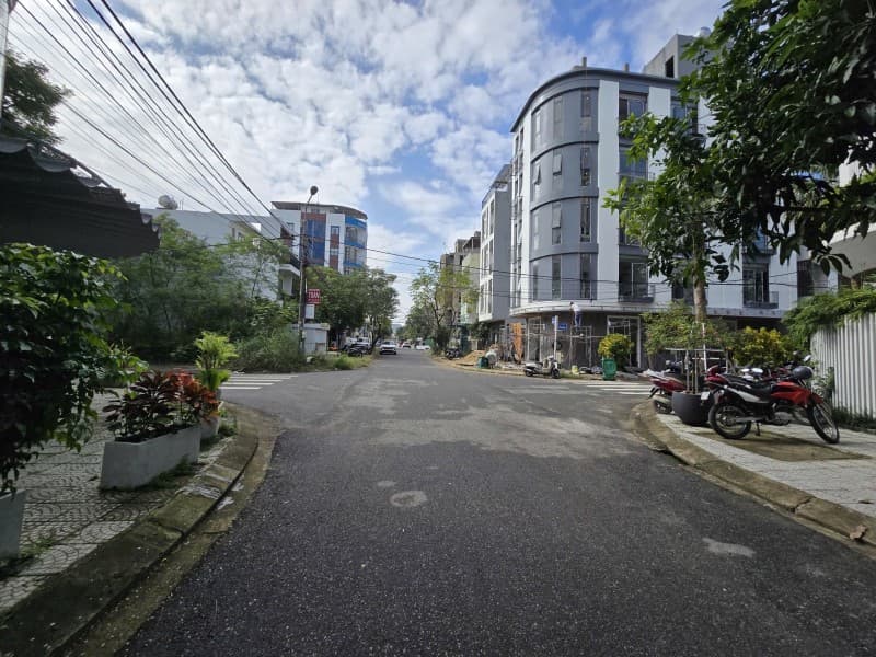 Đất 91.5m² mặt tiền 5m Nguyễn Đình, Sơn Trà — gần biển, gần chợ, tiềm năng kinh doanh, mặt tiền đường lớn