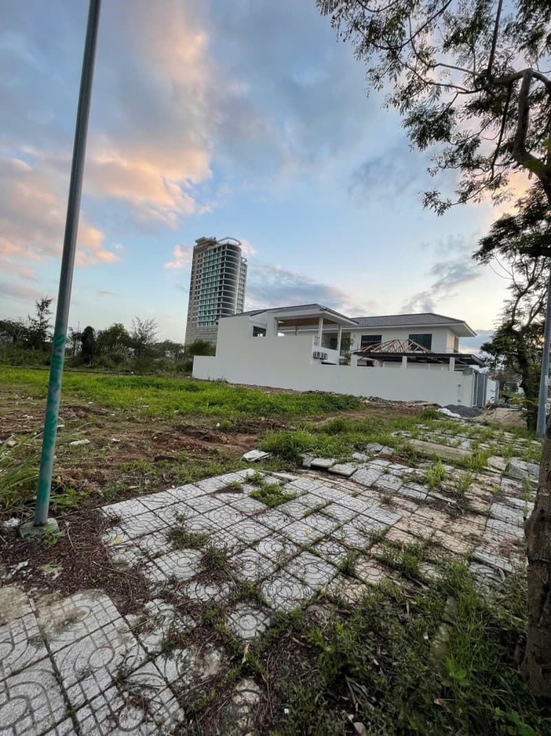 Đất 300m² mặt tiền 10m Trần Sâm, Sơn Trà — tiềm năng kinh doanh, mặt tiền đường lớn, tiềm năng tăng giá, có dòng tiền